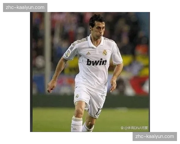 山东泰山新援佩德罗-阿尔瓦罗加盟 球队后防线实力获重要补强